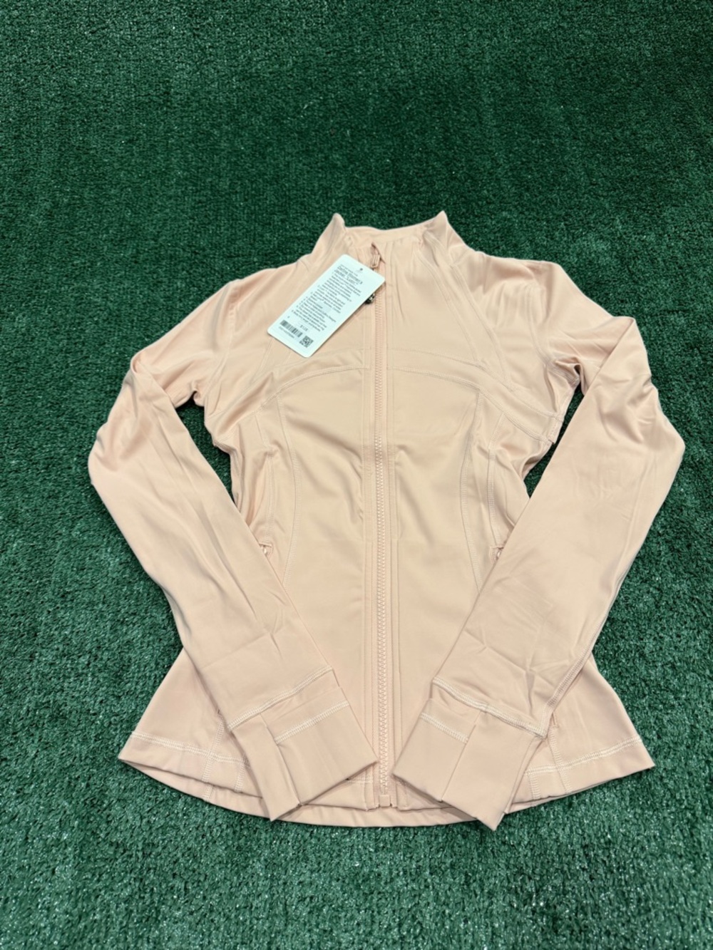 lululemon Define Luon Light Pink Jacket - Picture 1 of 3